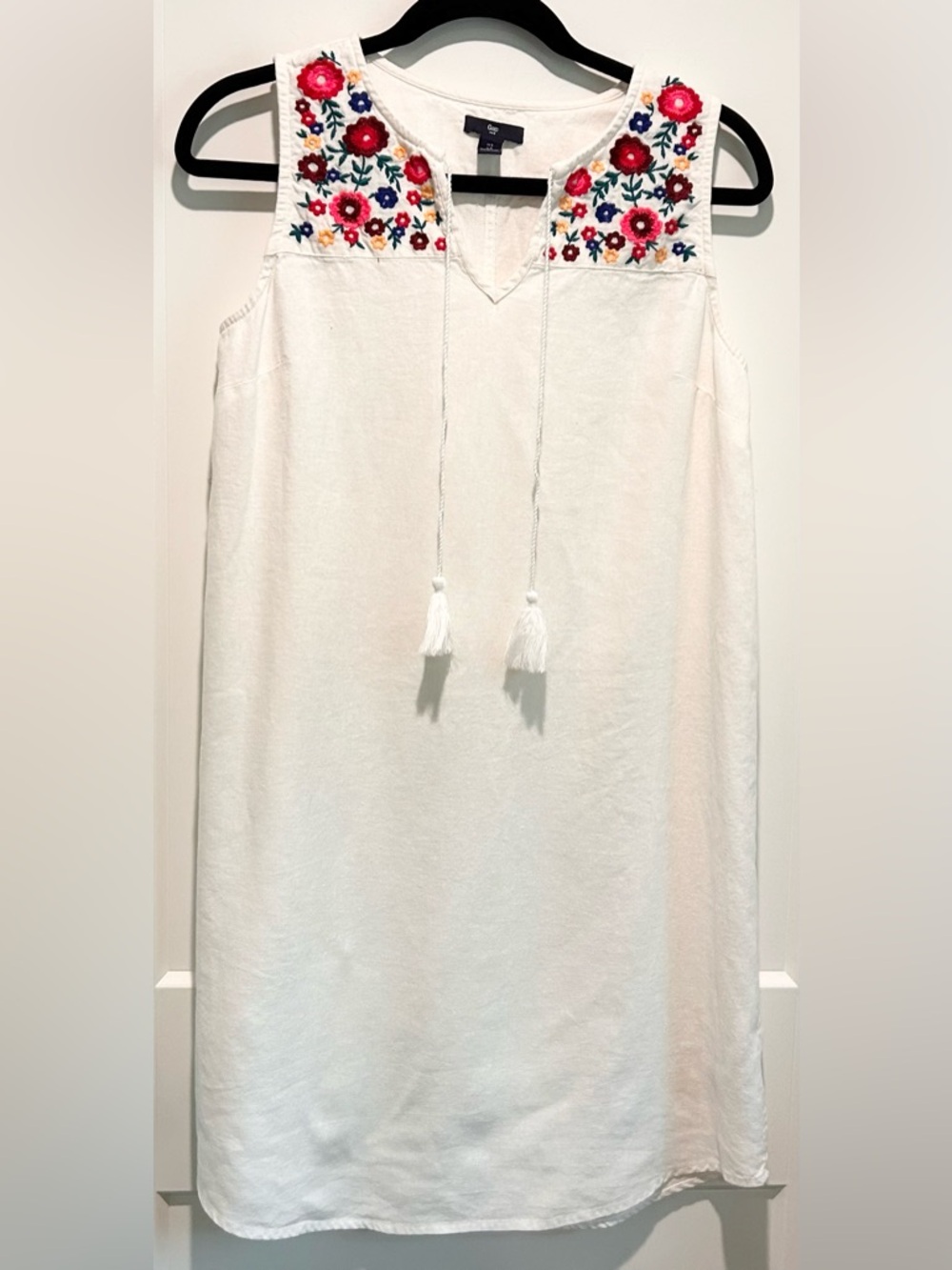 GAP Embroidered Cotton Shift Dress Boho Floral Sleeveless Summer S - Picture 2 of 6